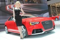 2012 New York Auto Show Girl