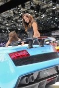 2012 paris motor show brunette girl