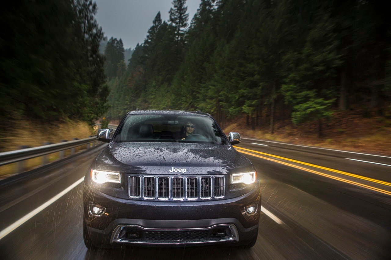 2014 Jeep Grand Cherokee Gets Diesel Engine, Photos and Details
