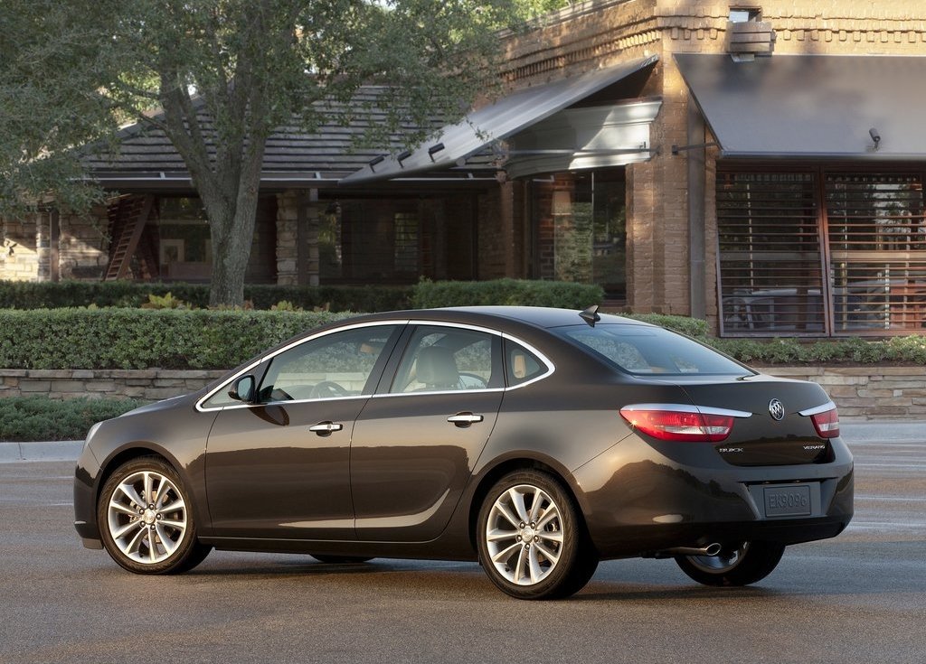 Buick Verano Vs Acura Ilx Photo Comparison Autotribute