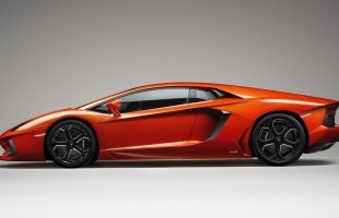 Lamborghini Aventador