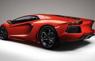 Lamborghini Aventador