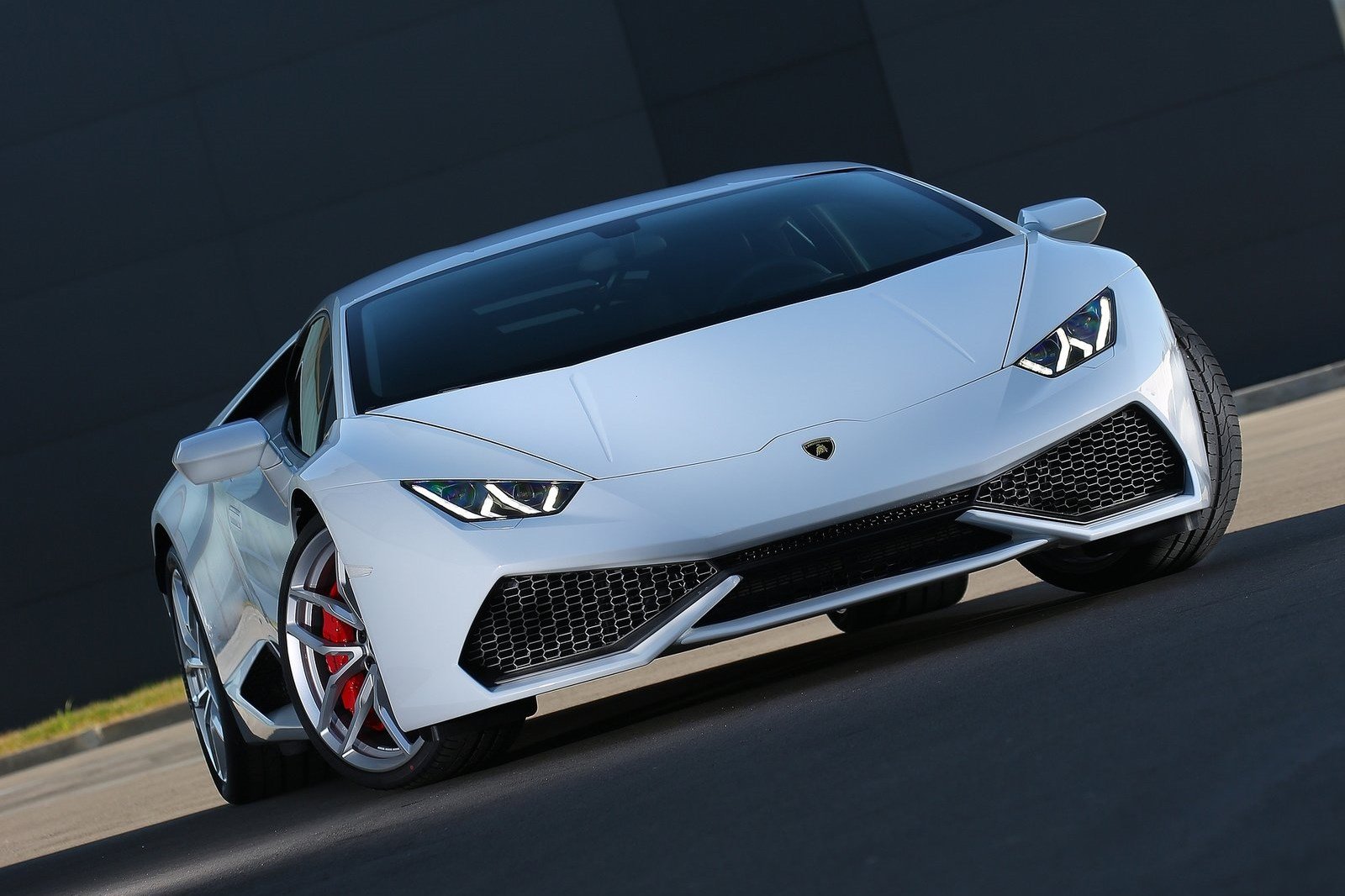 Lamborghini Huracan Picture Gallery
